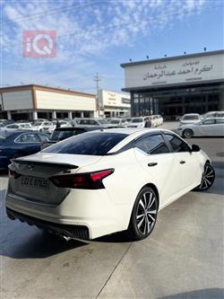نیسان ئەلتیما